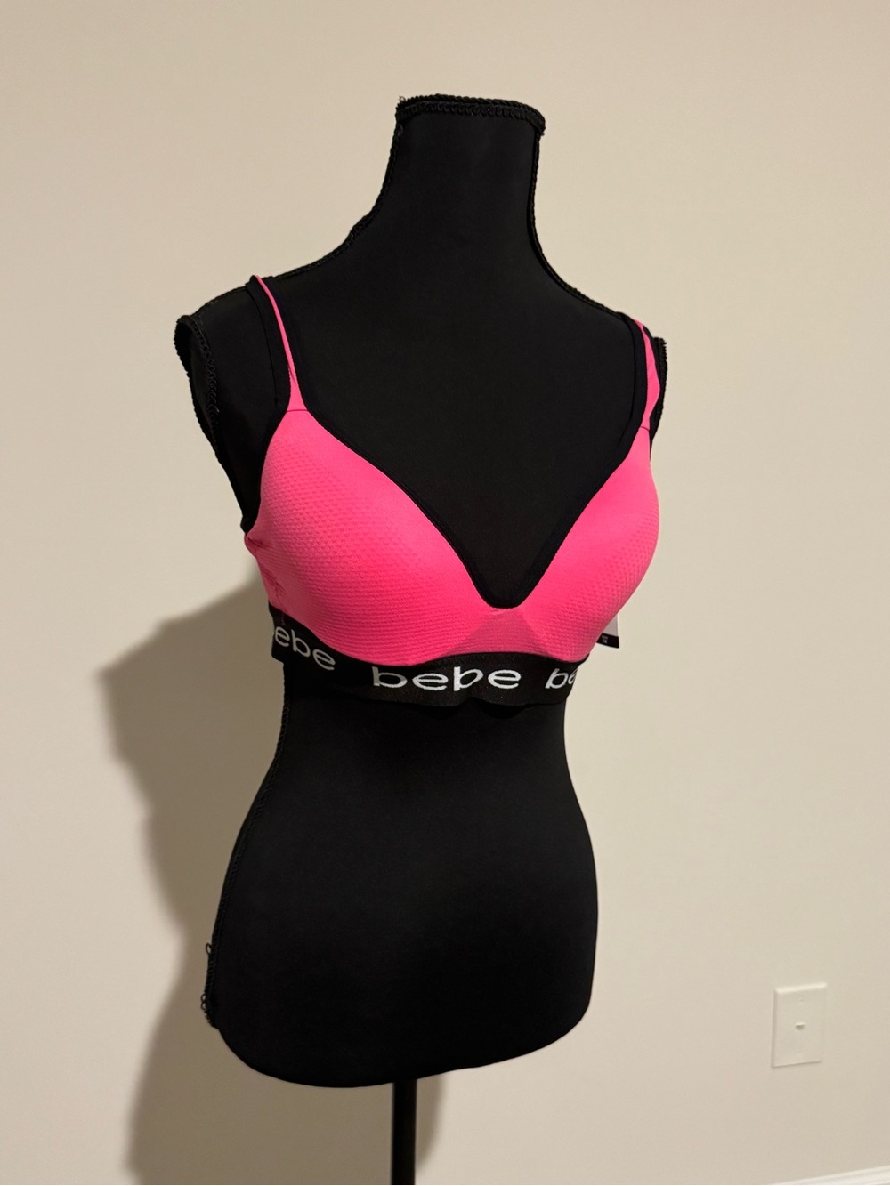 **NWT bebe Intimates Pink Wireless Lounge Bra 1X Stretch Logo Band Soft Bralette